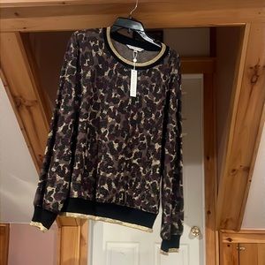 💯 Trina Turk Designed